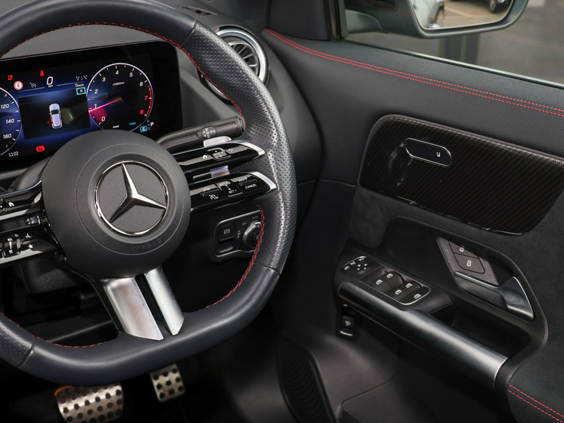 Mercedes-Benz GLA Class Suv Grey #11