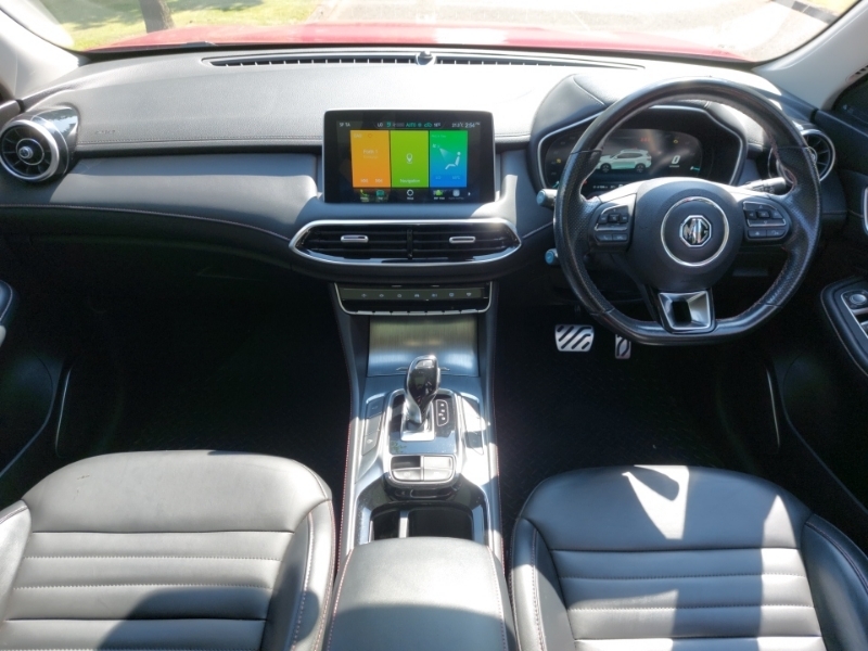 MG HS 1.5 T-gdi Phev Exclusive Red #3