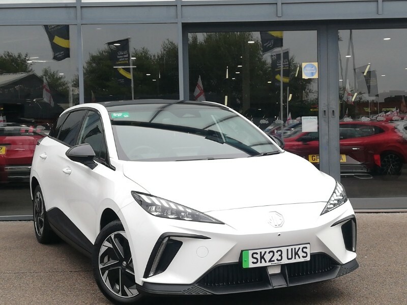 MG MG4 150Kw Trophy Ev Long Range 64Kwh White