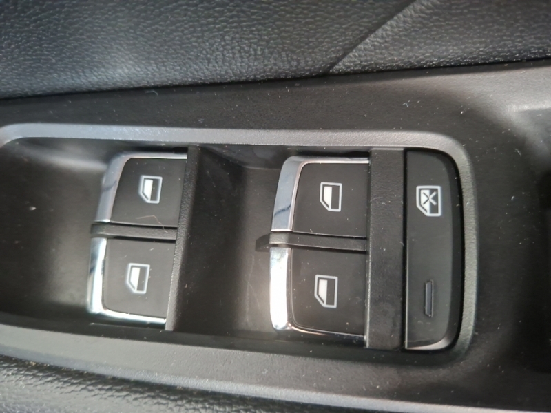 MG MG5 Mg5 Exclusive Ev Blue #17