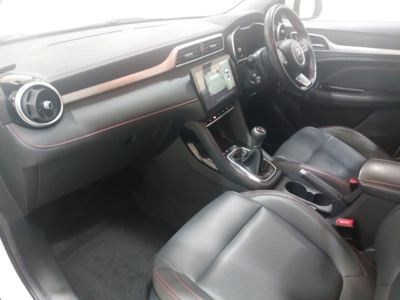 MG ZS 1.5 Vti-tech Exclusive White #5