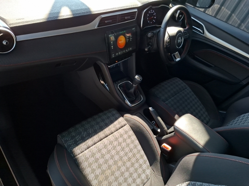 MG ZS 1.5 Vti-tech Excite Black #5