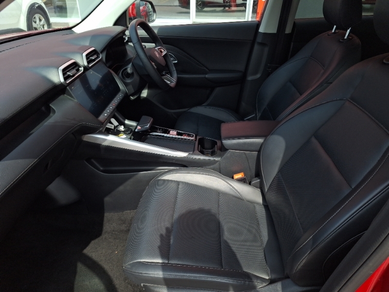 MG ZS 1.5 Hybrid Trophy Red #5