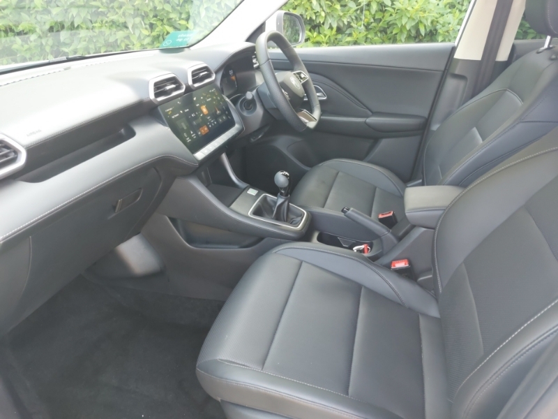 MG ZS 1.5 Se White #5