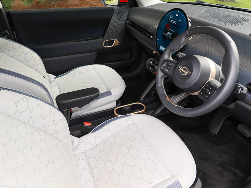 Mini Hatch 2.0 S Exclusive Level 2 Green #6