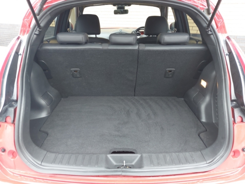 Nissan Juke Tekna Xtronic Blue #18