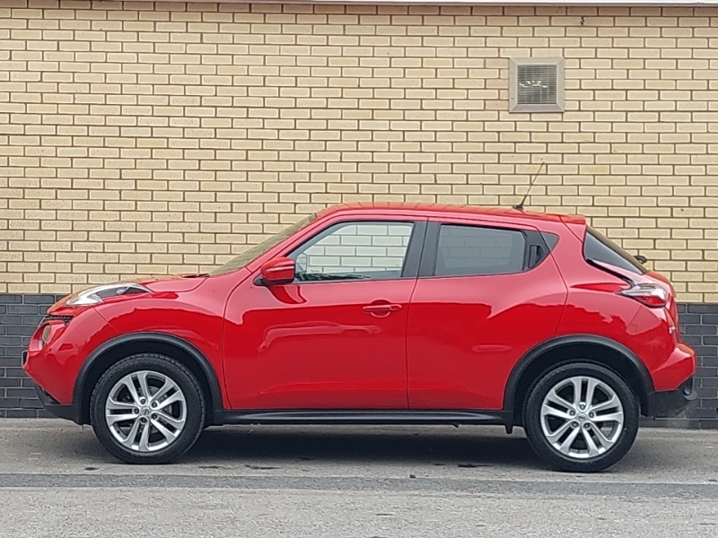 Nissan Juke 1.2 Dig-t N-connecta Red #4