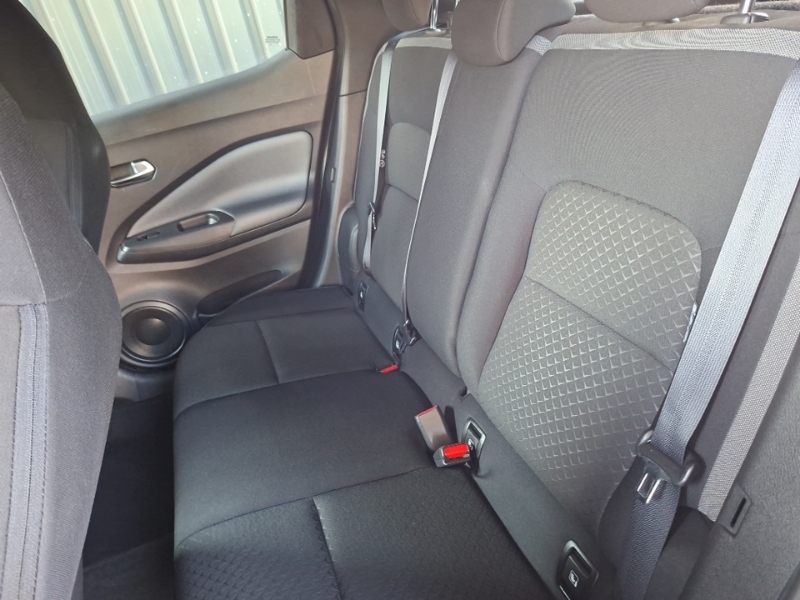 Nissan Juke Leaf E Tekna Grey #6