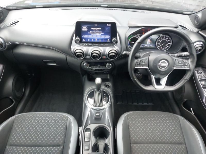 Nissan Juke 1.6 Hybrid N-connecta Black #3