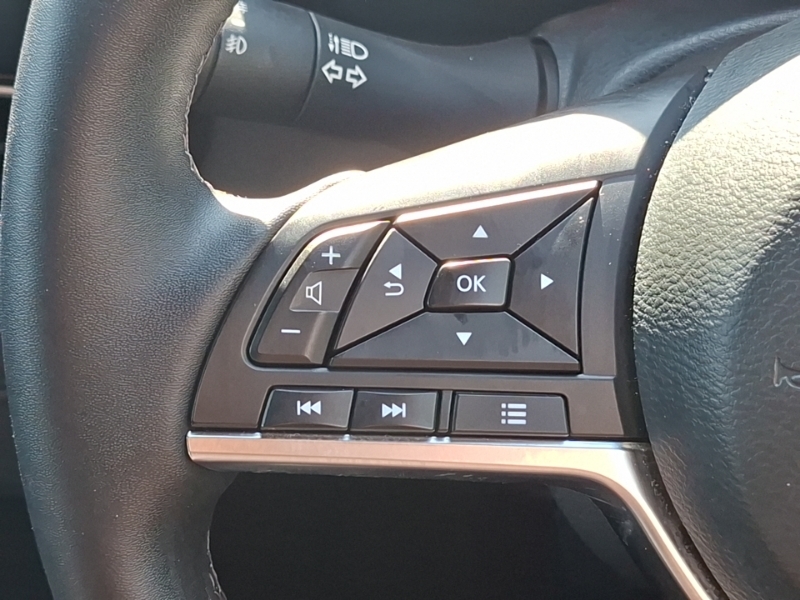 Nissan Juke Tekna Grey #12