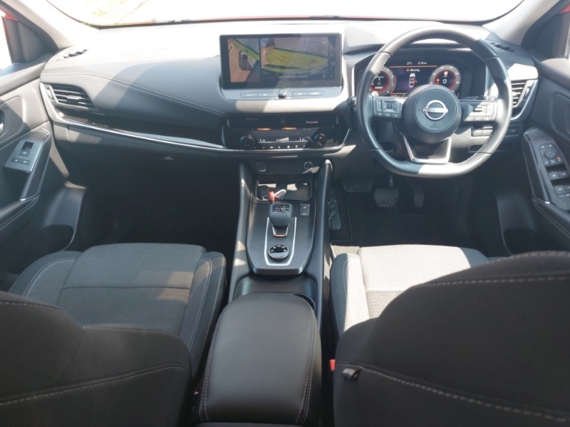 Nissan Qashqai 1.3 Dig-t Mh 158 N-connecta 4Wd Xtronic EY72VLO Red #3