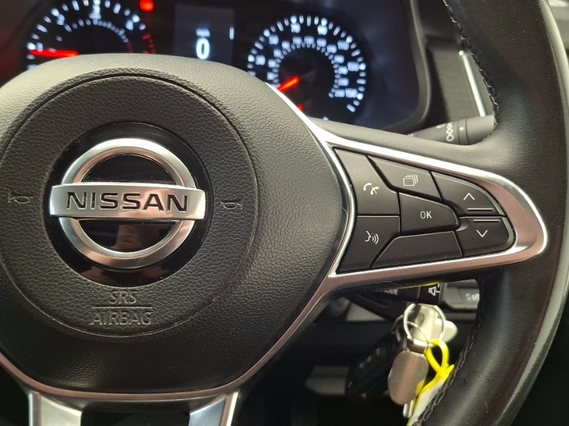 Nissan Primastar Acenta White #13