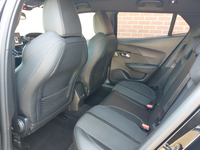 Peugeot 2008 1.2 Hybrid 136 Gt E-dsc6 Black #6