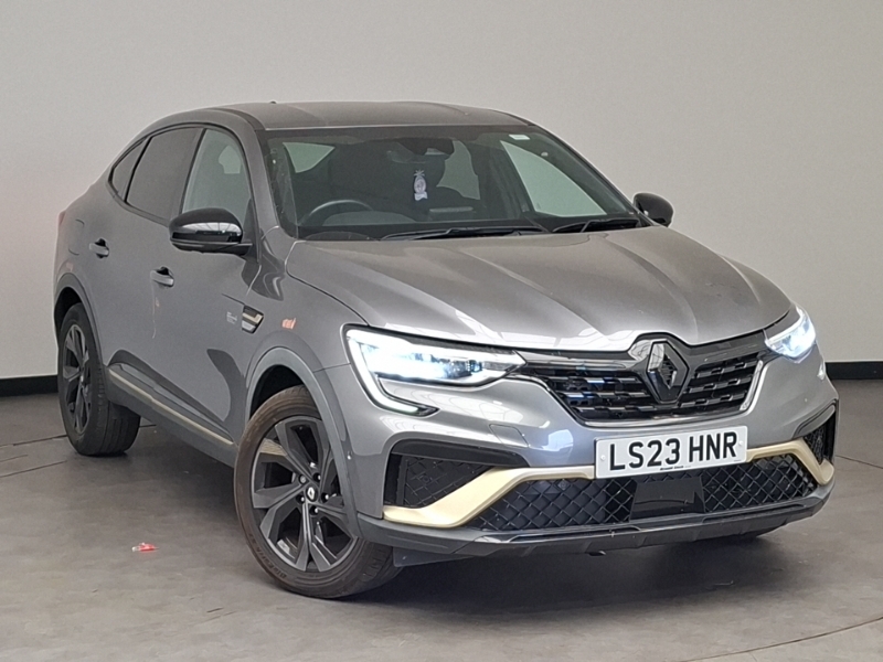 Renault Arkana 1.6 E-tech Full Hybrid 145 Engineered Grey
