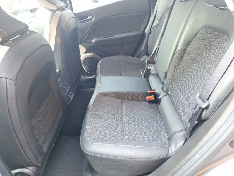 Renault Captur 1.0 Tce 90 Techno SC24PKN Black #6