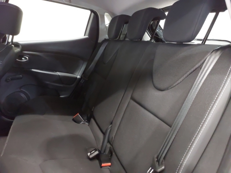 Renault Clio 0.9 Tce 75 Play Black #6
