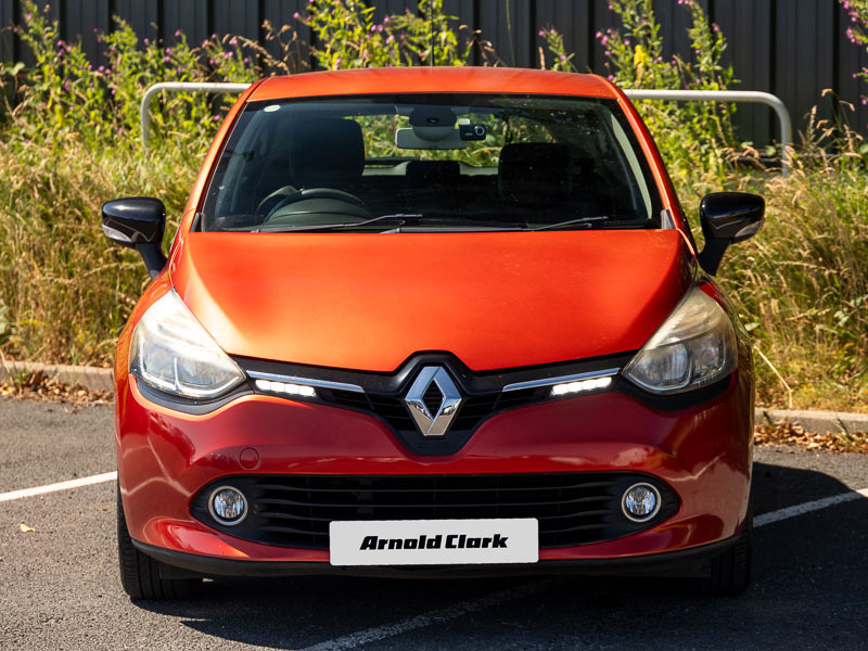 Renault Clio Dynamique Nav 16V Red #10
