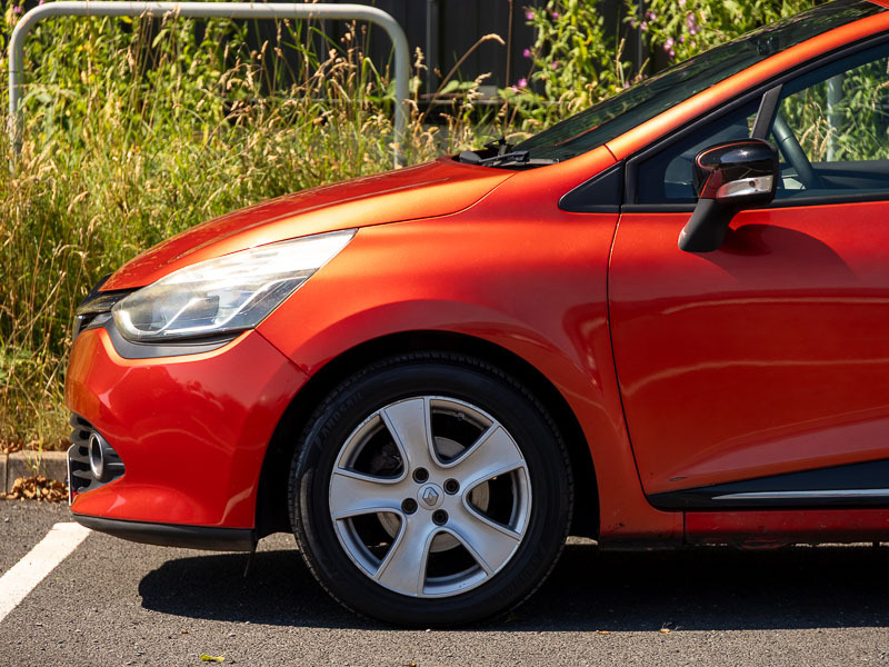 Renault Clio Dynamique Nav 16V Red #17