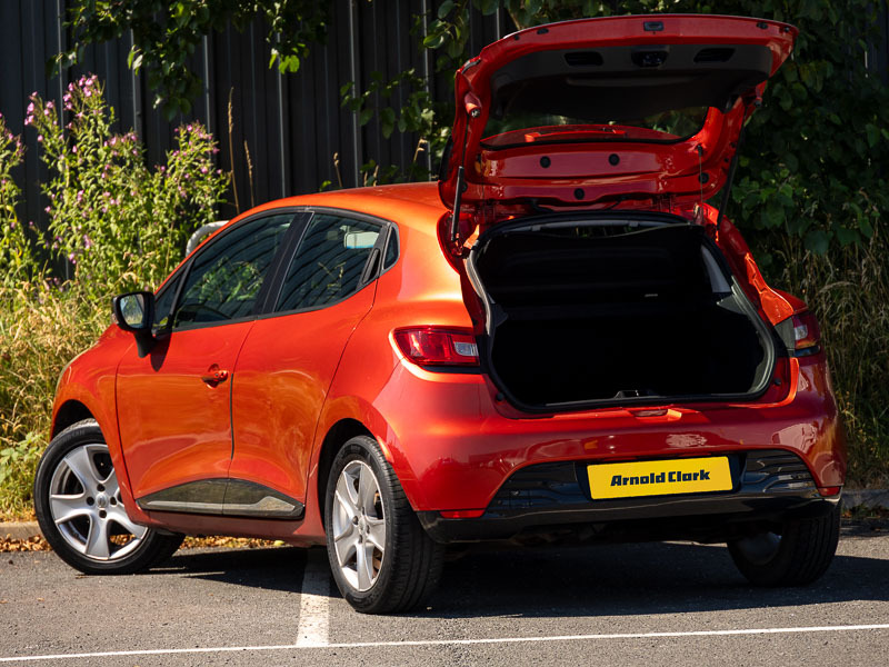 Renault Clio Dynamique Nav 16V Red #14