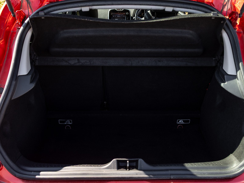 Renault Clio Dynamique Nav 16V Red #19