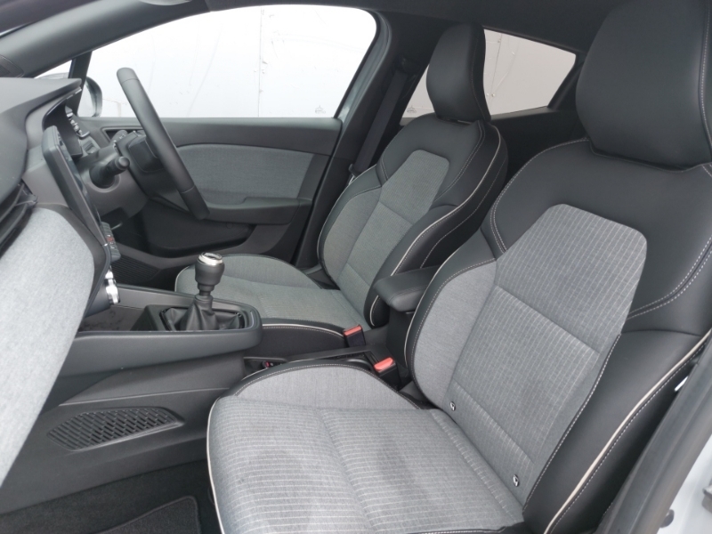 Renault Clio 1.0 Tce 90 Techno Grey #5