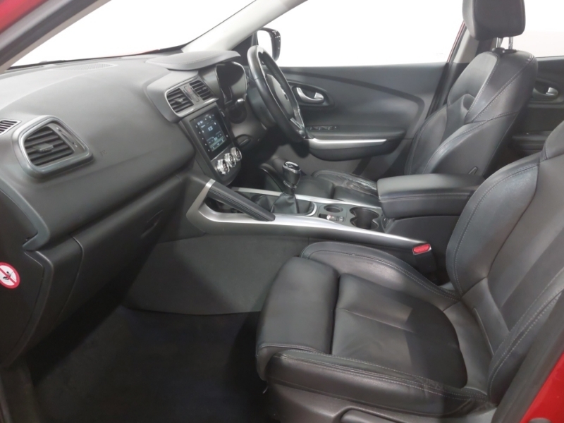 Renault Kadjar 1.3 Tce Gt Line Red #5
