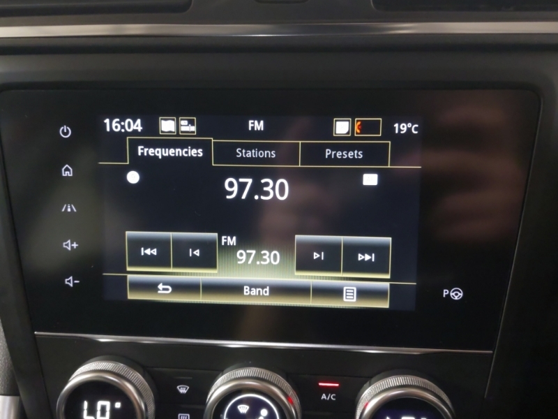 Renault Kadjar  White #11