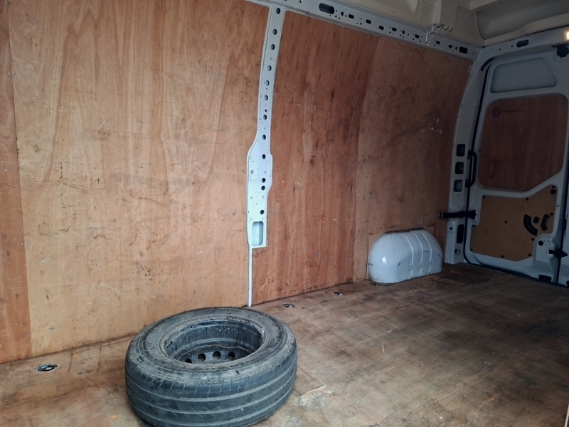 Renault Master Lh35 Blue Dci 135 Start High Roof Van White #6