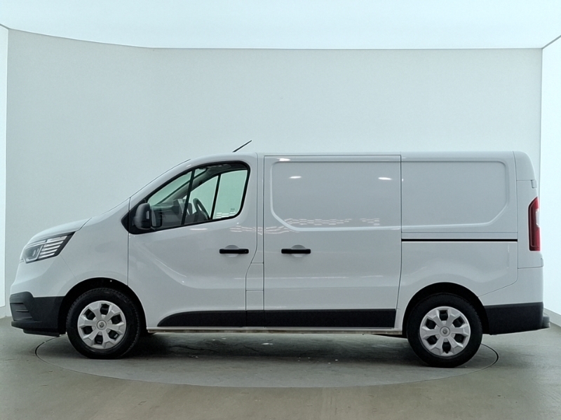 Renault Trafic Sl30 Blue Dci 130 Advance Safety Van White #4