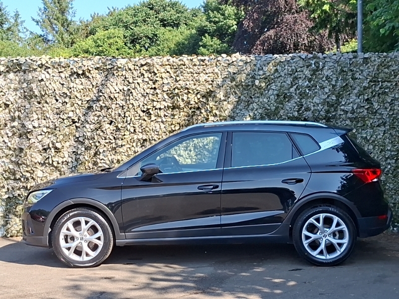 Seat Arona 1.0 Tsi 110 Fr Black #4