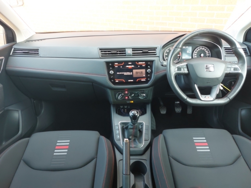 Seat Ibiza 1.0 Tsi 95 Fr Ez Grey #3