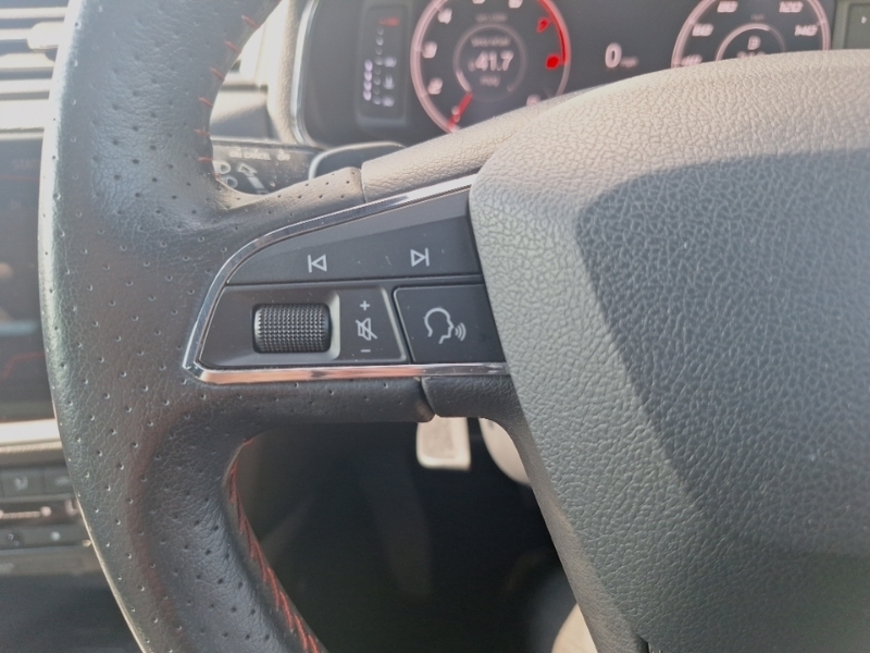 Seat Arona Hatchback Orange #12