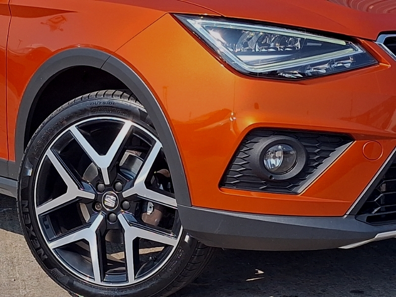 Seat Arona Hatchback Orange #20