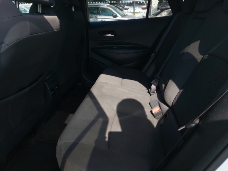Suzuki Swace 1.8 Hybrid Ultra Cvt White #6