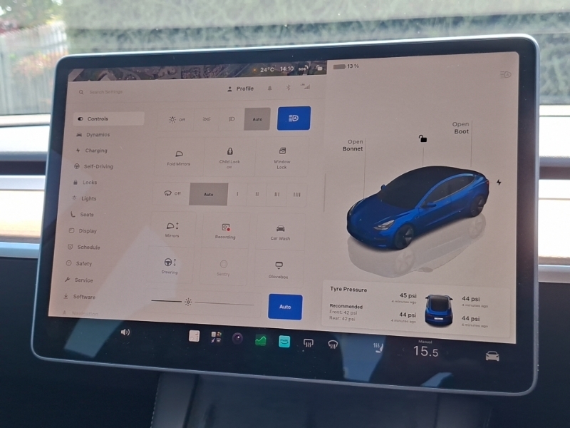 Tesla Model 3 Saloon Grey #16