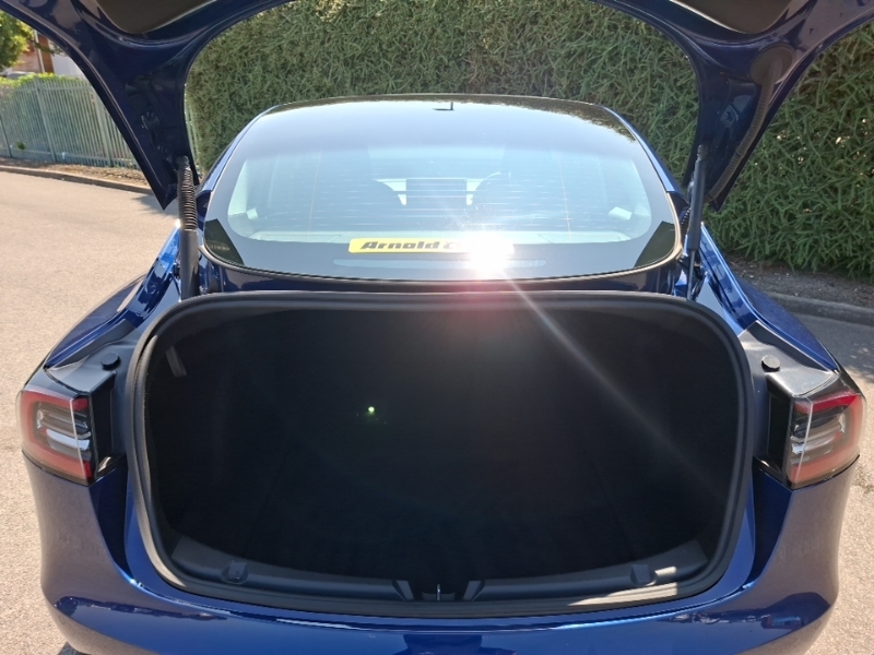 Tesla Model 3 Saloon Grey #18