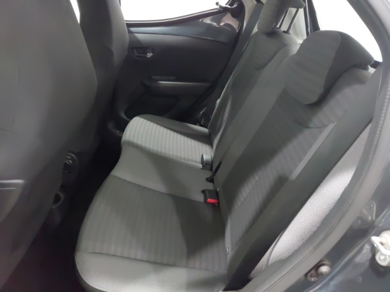 Toyota Aygo 1.0 Vvt-i X-play Grey #6