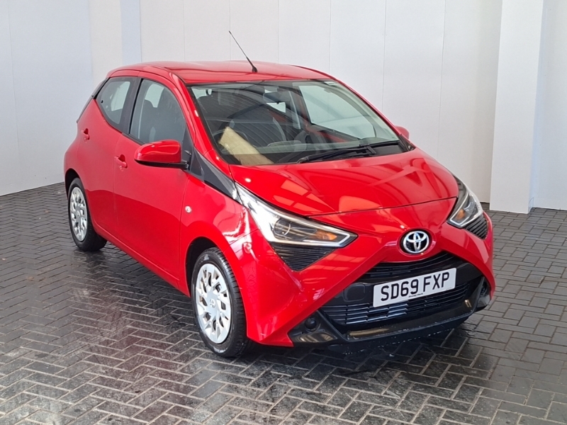 Toyota Aygo 1.0 Vvt-i X-play Red