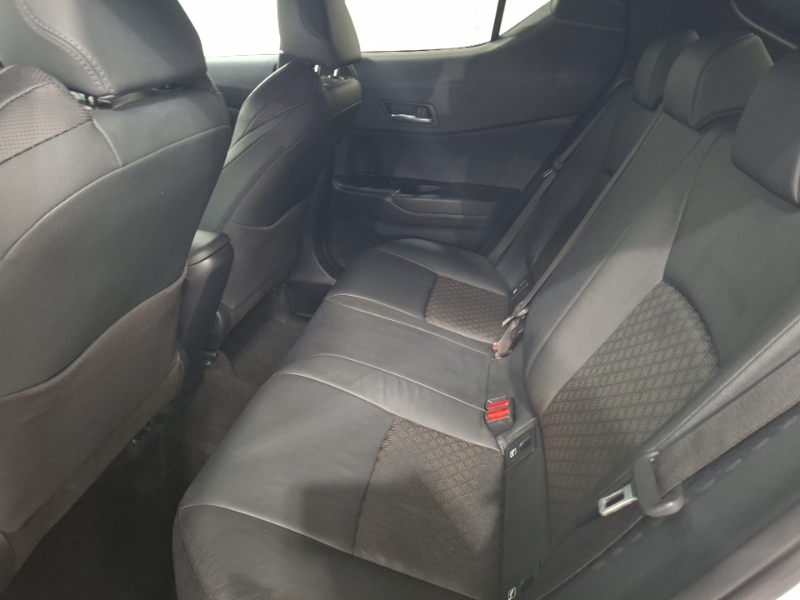 Toyota C-Hr 1.8 Hybrid Design Cvt Leather White #6