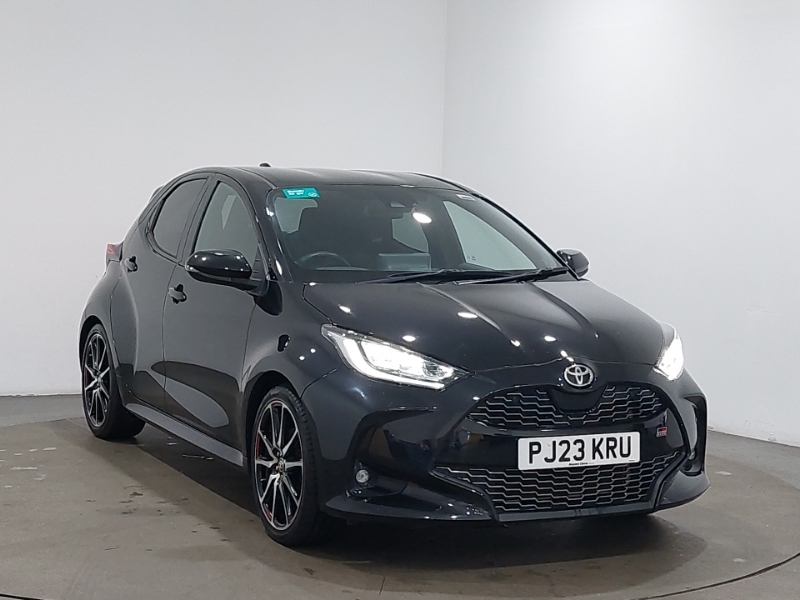Toyota Yaris 1.5 Hybrid Gr Sport Cvt City Pack Black