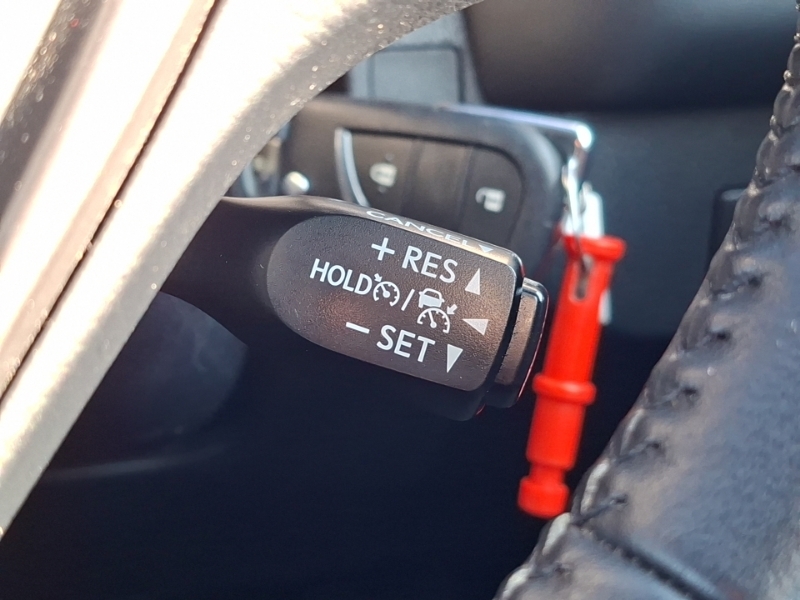 Toyota Rav 4 Excel Red #15