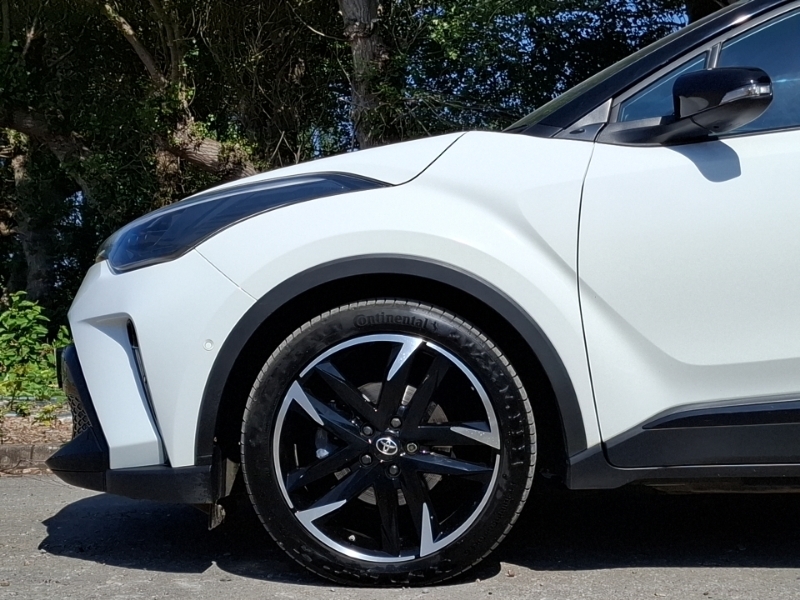 Toyota C-Hr Excel Purple #19