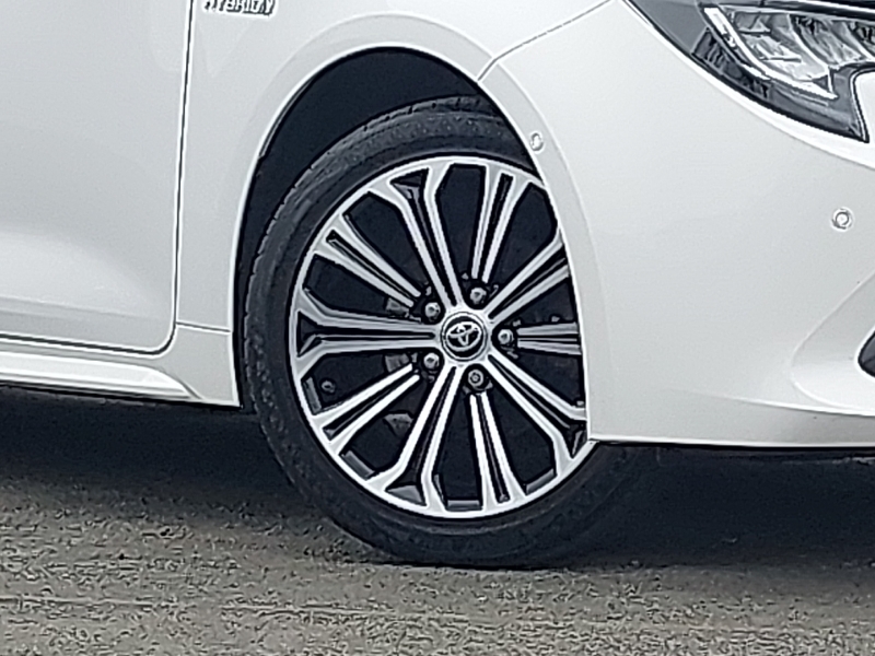 Toyota Corolla Excel White #20