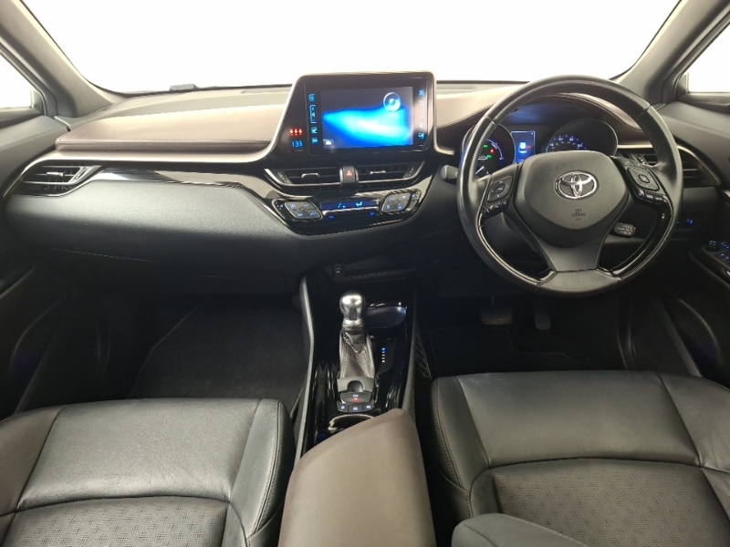 Toyota C-Hr 1.8 Hybrid Excel Cvt White #3