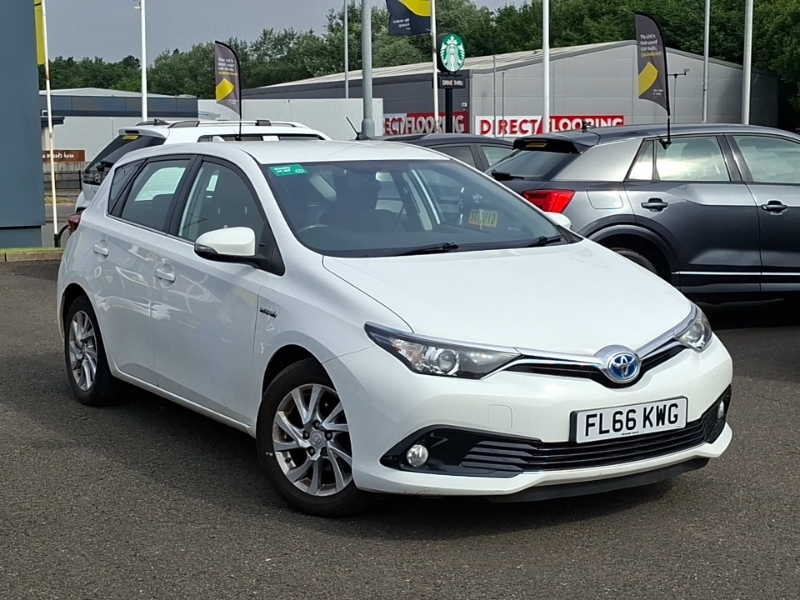 Toyota Auris 1.8 Hybrid Icon Cvt White