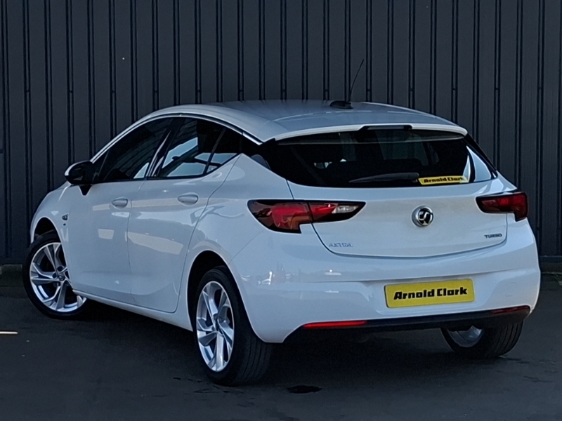 Vauxhall Astra 1.4T 16V 150 Sri White #2