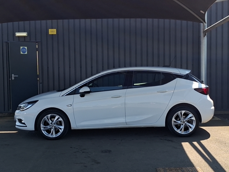 Vauxhall Astra 1.4T 16V 150 Sri White #4
