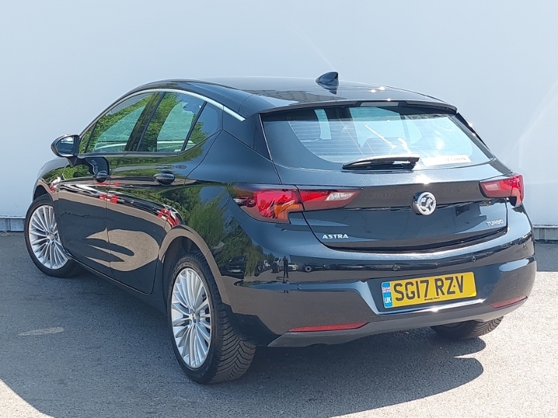Vauxhall Astra 1.4T 16V 150 Elite Nav Black #2