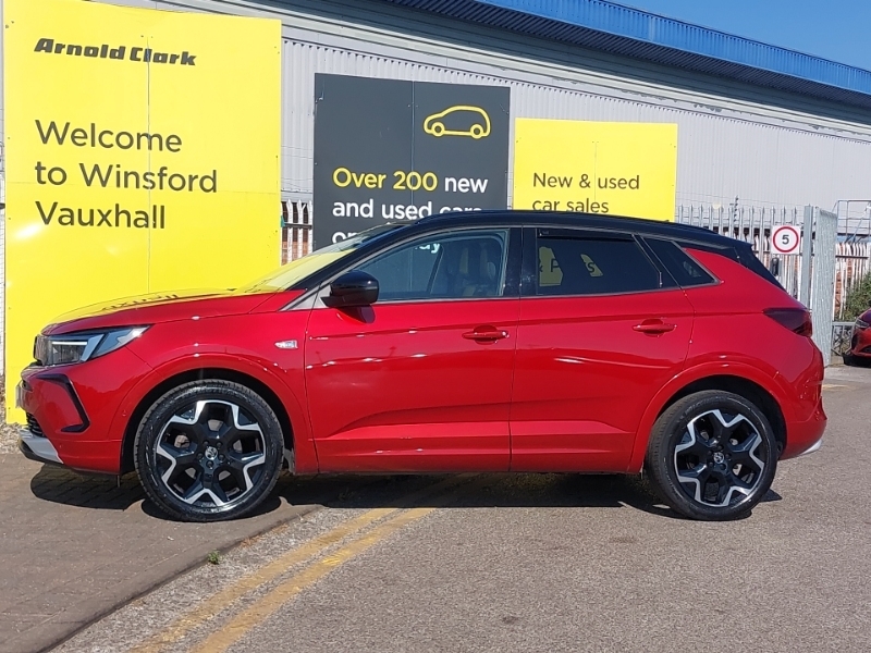 Vauxhall Grandland 1.2 Turbo Ultimate Red #4