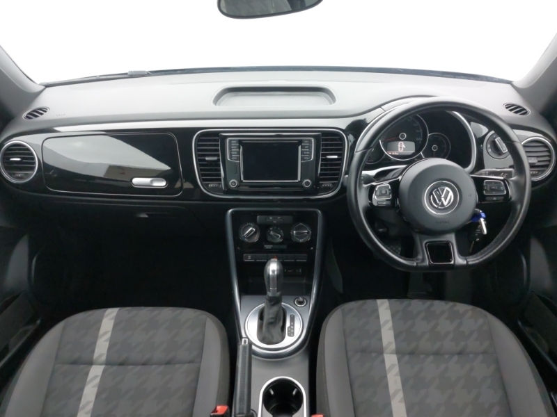 Volkswagen Beetle 1.2 Tsi Design Dsg Black #3